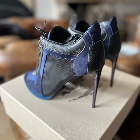 Authentic Burberry Peep Toe Ankle Booties - Picture 7 of 10